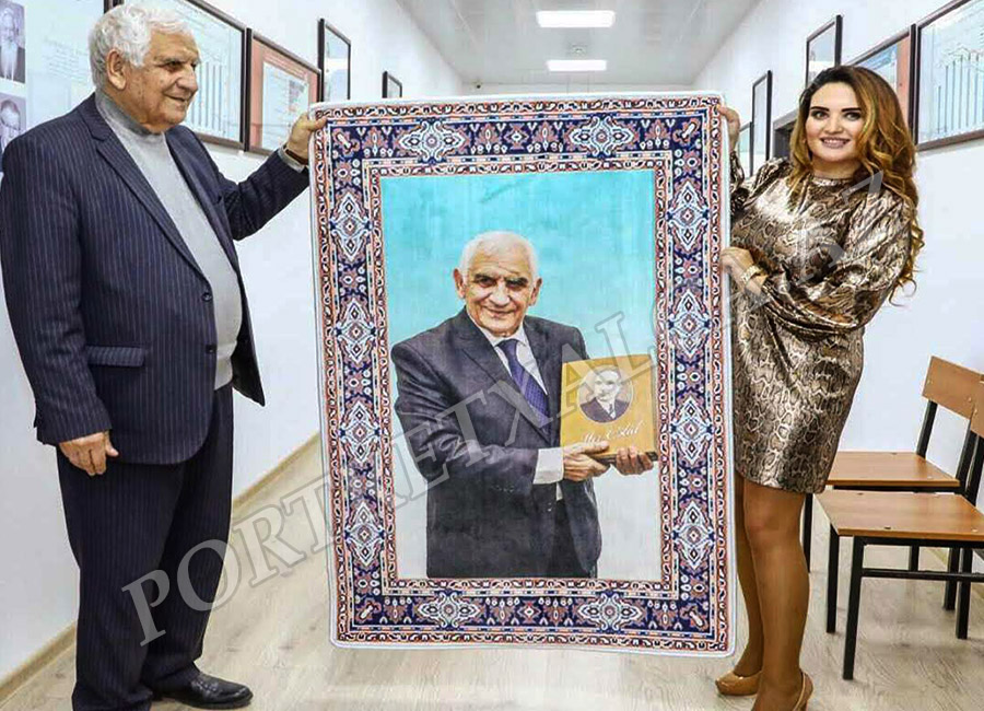 Portret rengli xalca 14